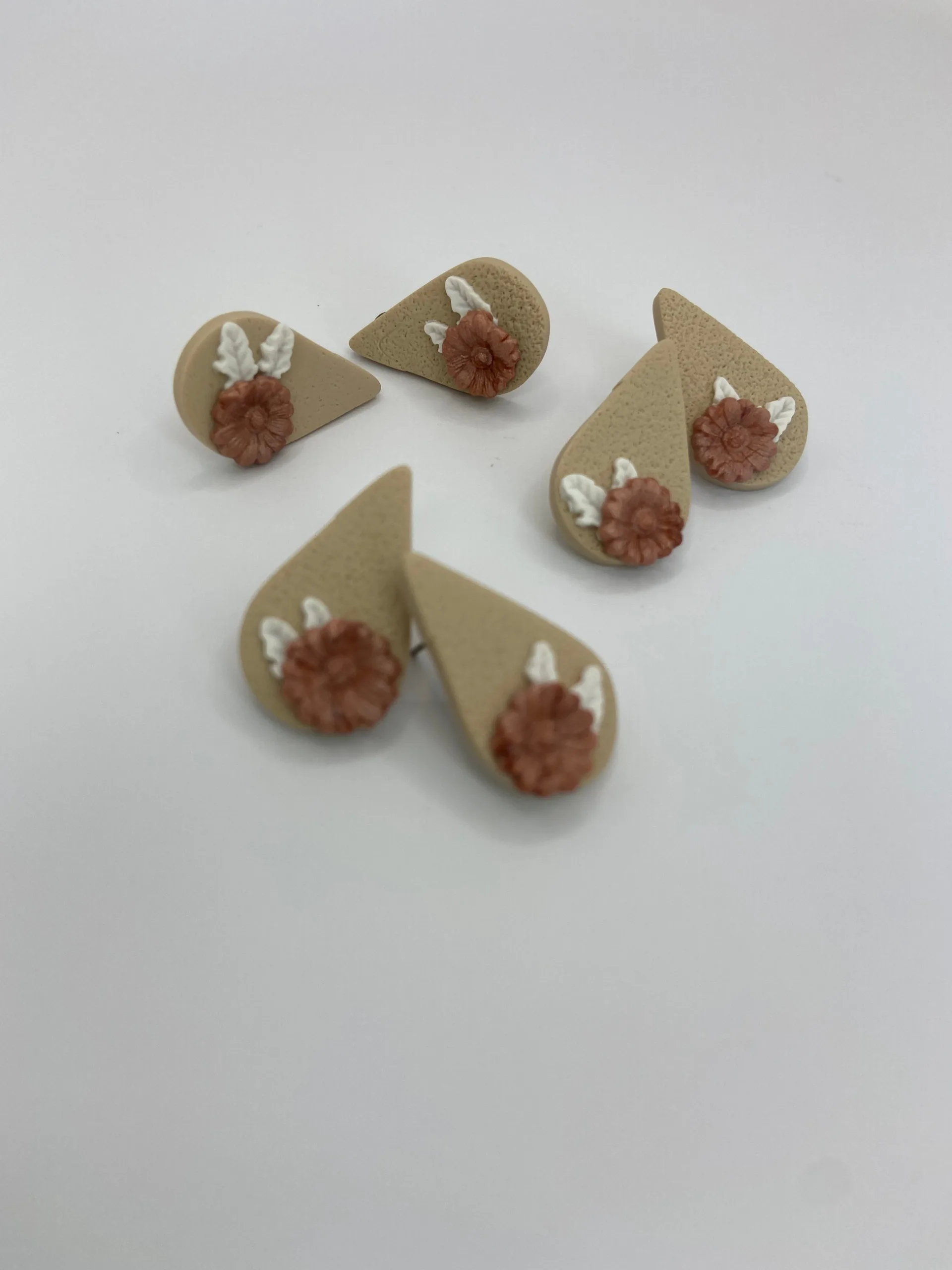 Flower Drop - Beige – Bild 3